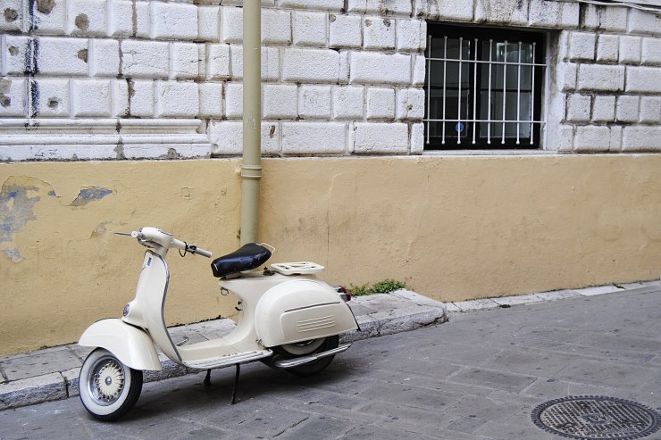 Morwood Photography Classic Vespa